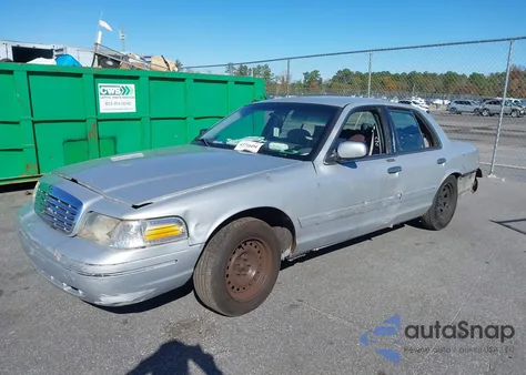 2001 Ford Crown Victoria z USA, uszkodzony, nr VIN 2FAFP73W31X121323